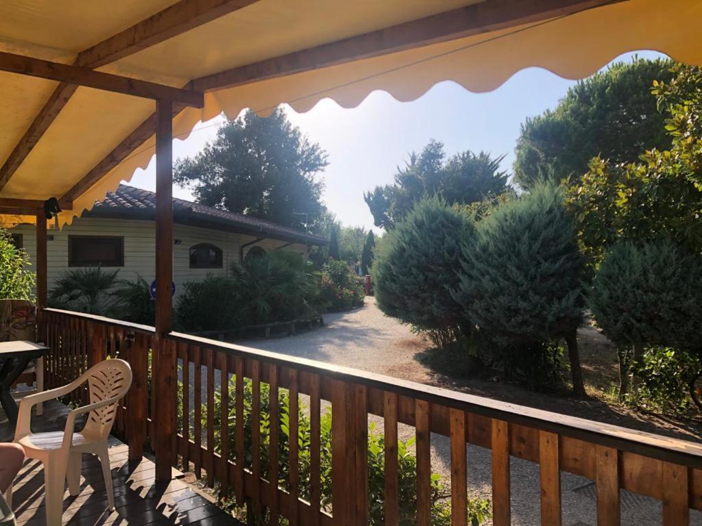 Zona Rosa 5 Chalet Mit Klimaanlage Und Wlan Viareggio Exterior foto