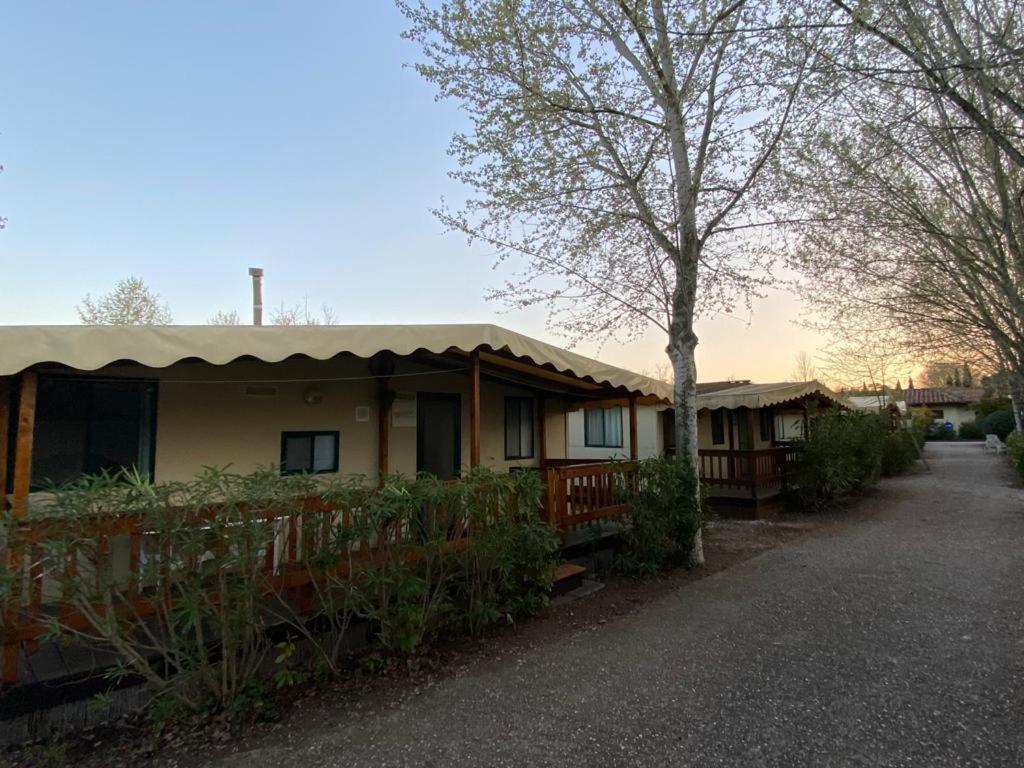 Zona Rosa 5 Chalet Mit Klimaanlage Und Wlan Viareggio Exterior foto